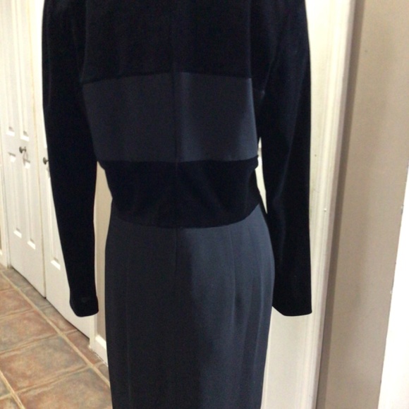 Womens black dress - Picture 2 of 3